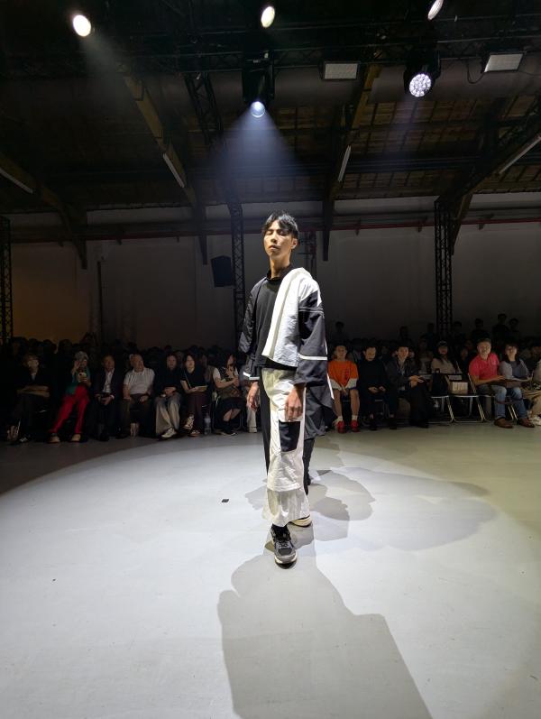 images/2026-04-10 19.32.37.jpg