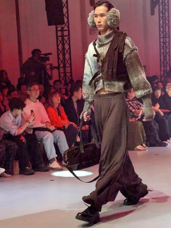 images/2026-04-10 19.55.28.jpg