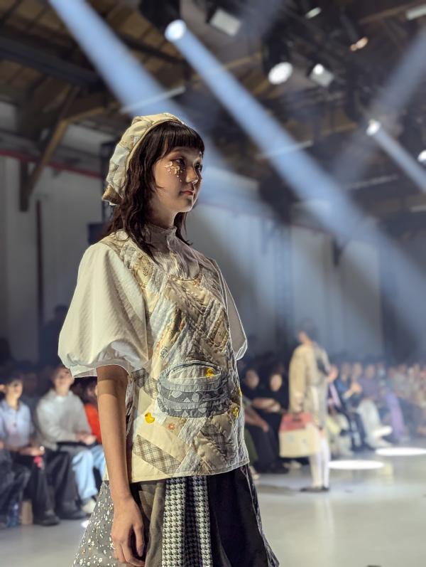 images/2026-04-10 20.04.33.jpg